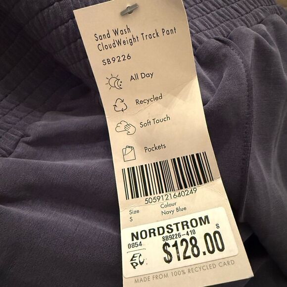 NWT Sweaty Betty sandwash cloud track pants - Picture 6 of 6